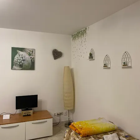 La Casa Di Lily Con Posto Auto Apartman Trieszt